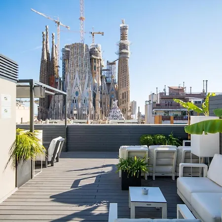 Sensation Sagrada Familia * Барселона